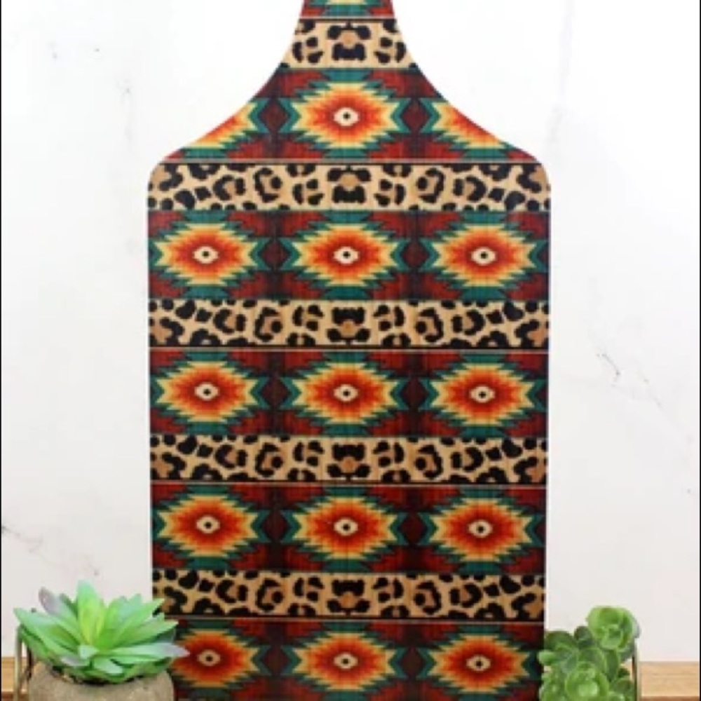 Western Kitchen Cutting Board